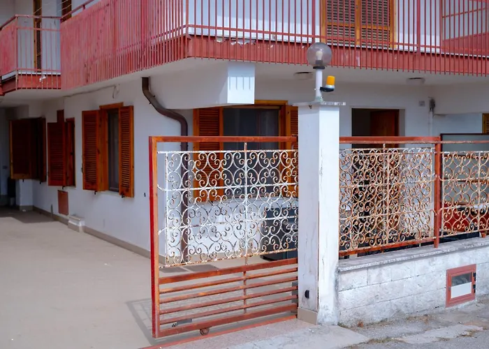Casa Lanzara *